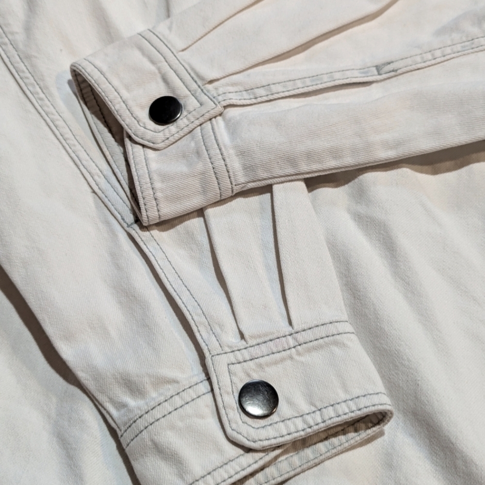Cabi Bleached Drew Jacket Medium Style 5853 Denim Shacket - Picture 3 of 8